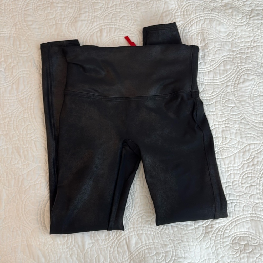 Spanx leggings - black with sheen